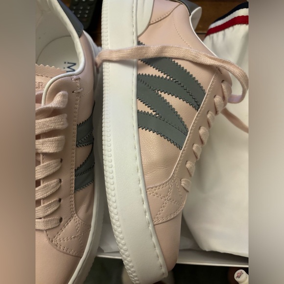 MONCLER LOW-TOP VEGAN LEATHER MONACO SNEAKERS - Picture 7 of 16